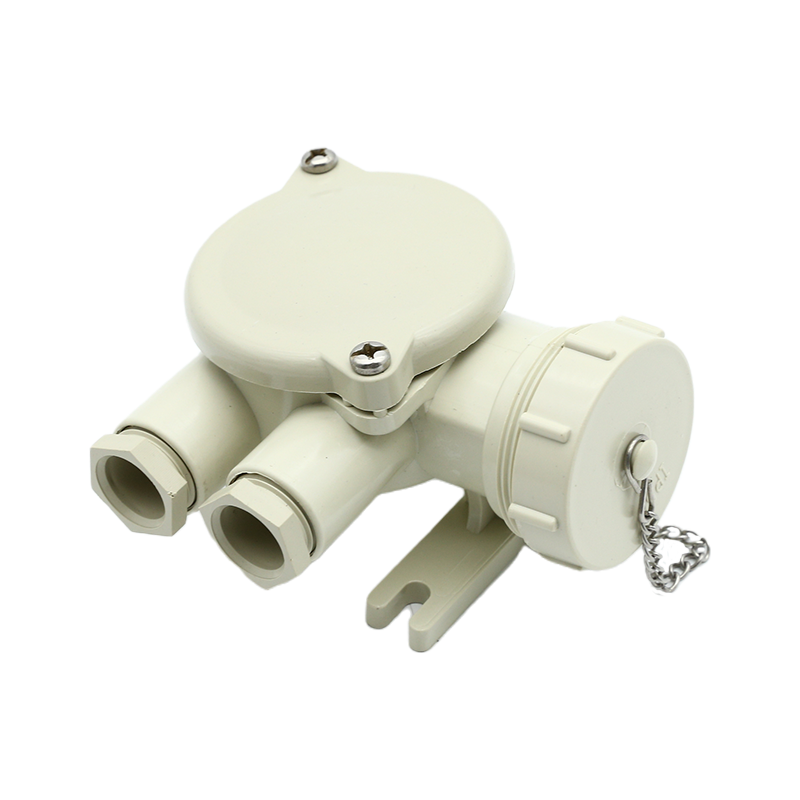 Palam Elektrik Dan Soket Kalis Air Marin-CZS202-3